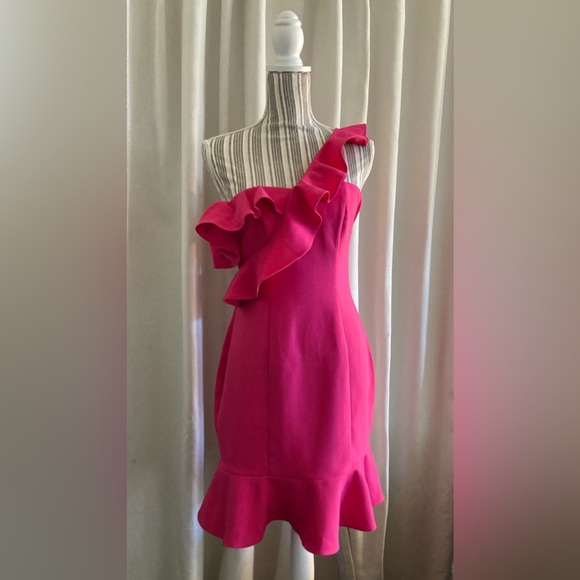 NWT LIKELY Norvina off Shoulder Flounce Mini Dress - Picture 1 of 7